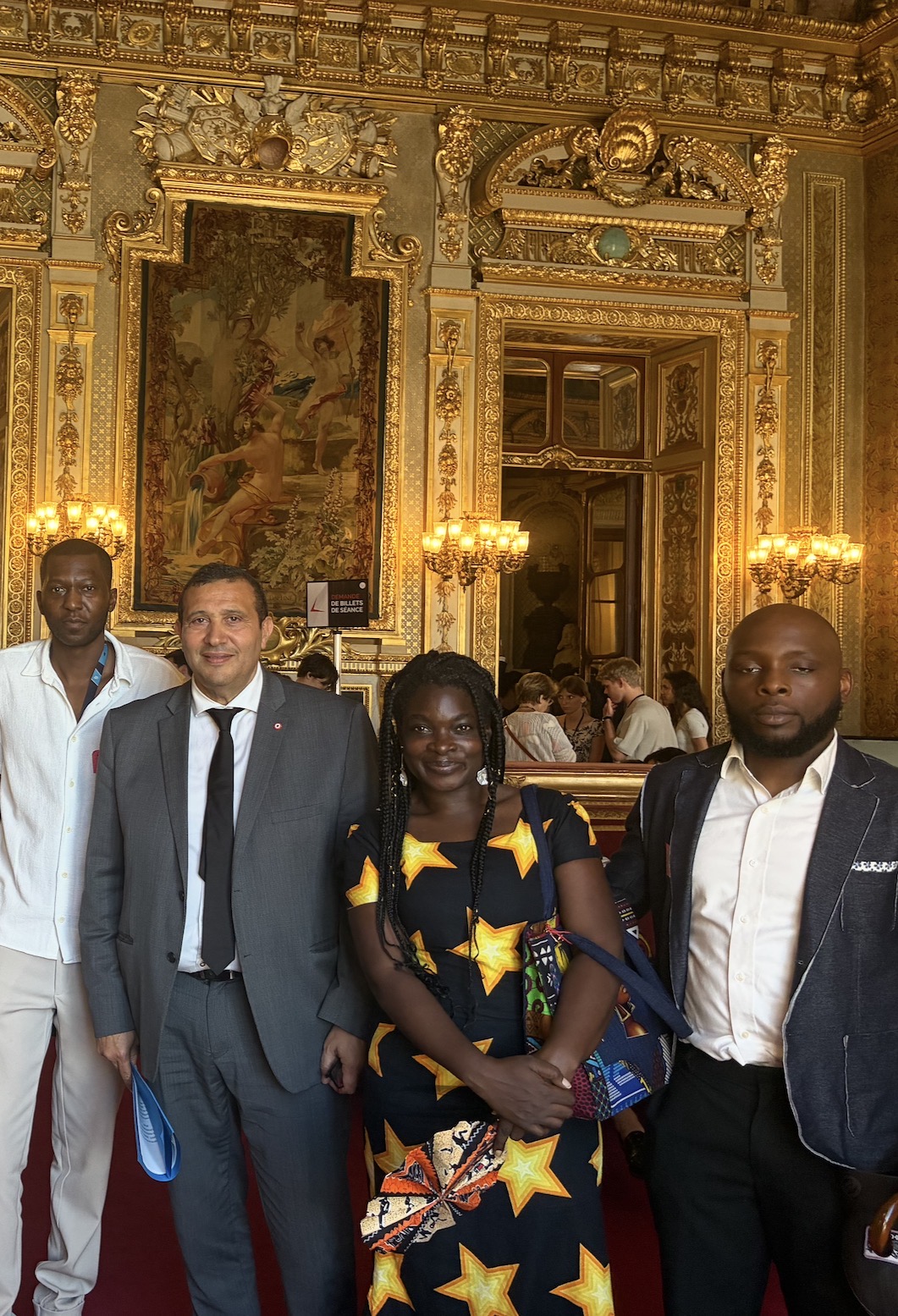 Sénat, Paris — délégation de l'Observatoire reçue dans les salons dorés